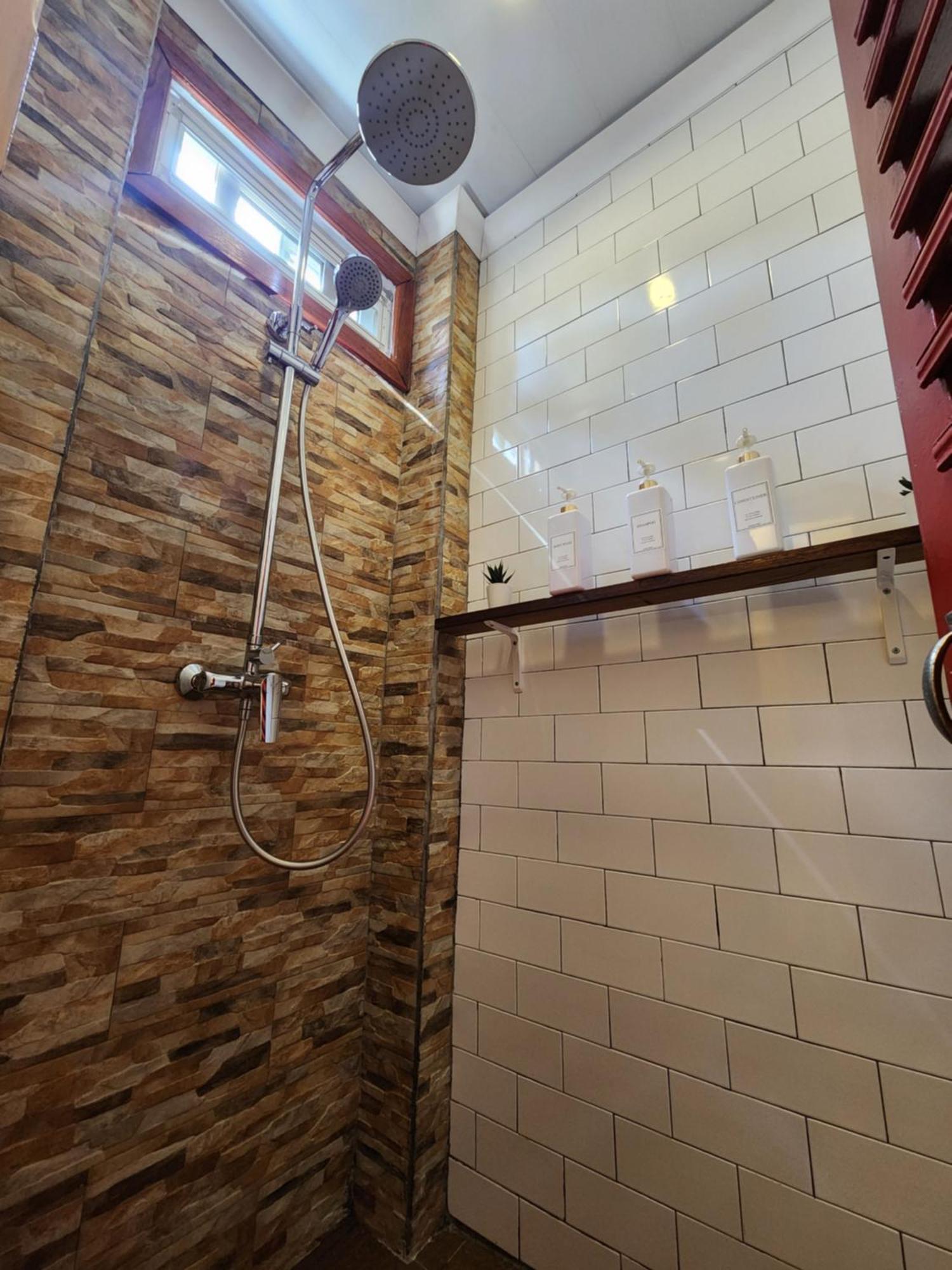 Prins Hendrik Suites باراماريبو المظهر الخارجي الصورة