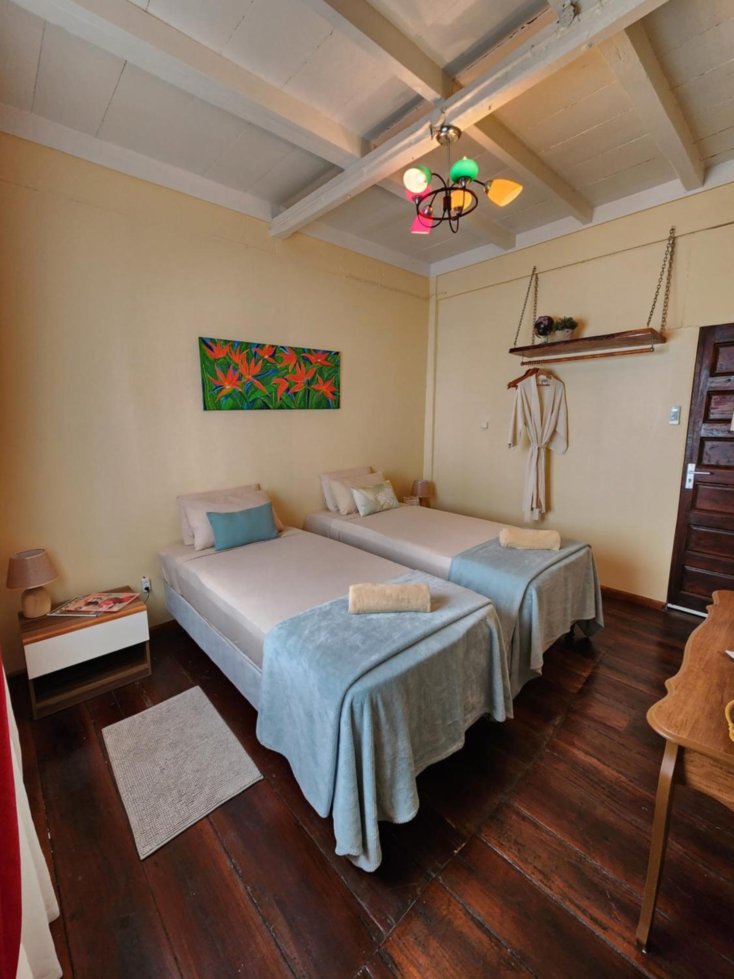 Prins Hendrik Suites باراماريبو المظهر الخارجي الصورة